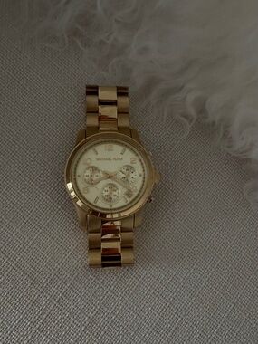 Michael Kors Runway Twist gold-tone chronograph